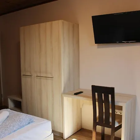 Natura Panzio&apartmanhaz