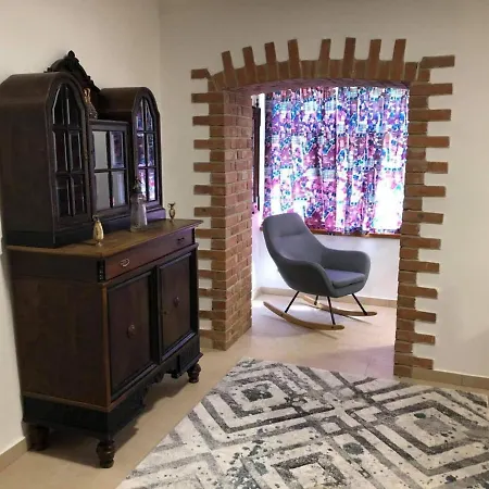 Natura Panzio&apartmanhaz