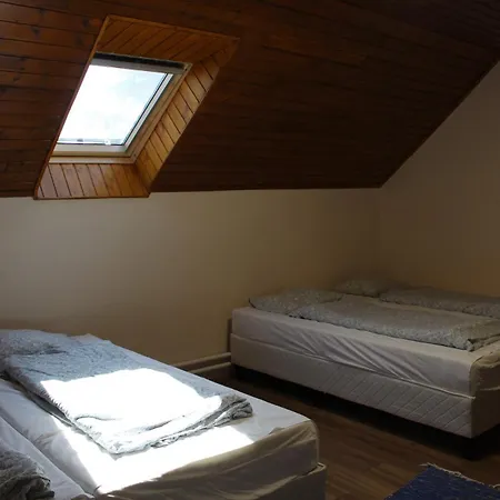 Natura Panzio&apartmanhaz * Orfu