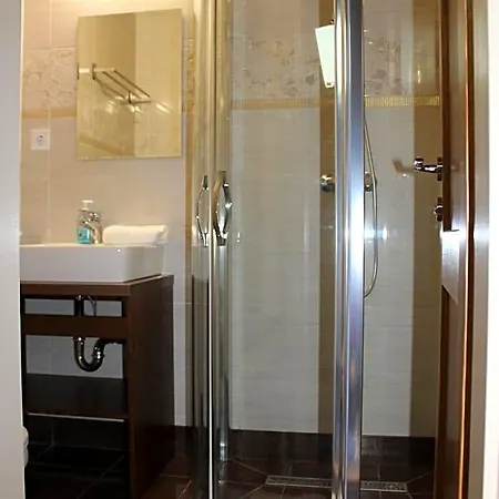 Natura Panzio&apartmanhaz Oda ve Kahvaltı 3*